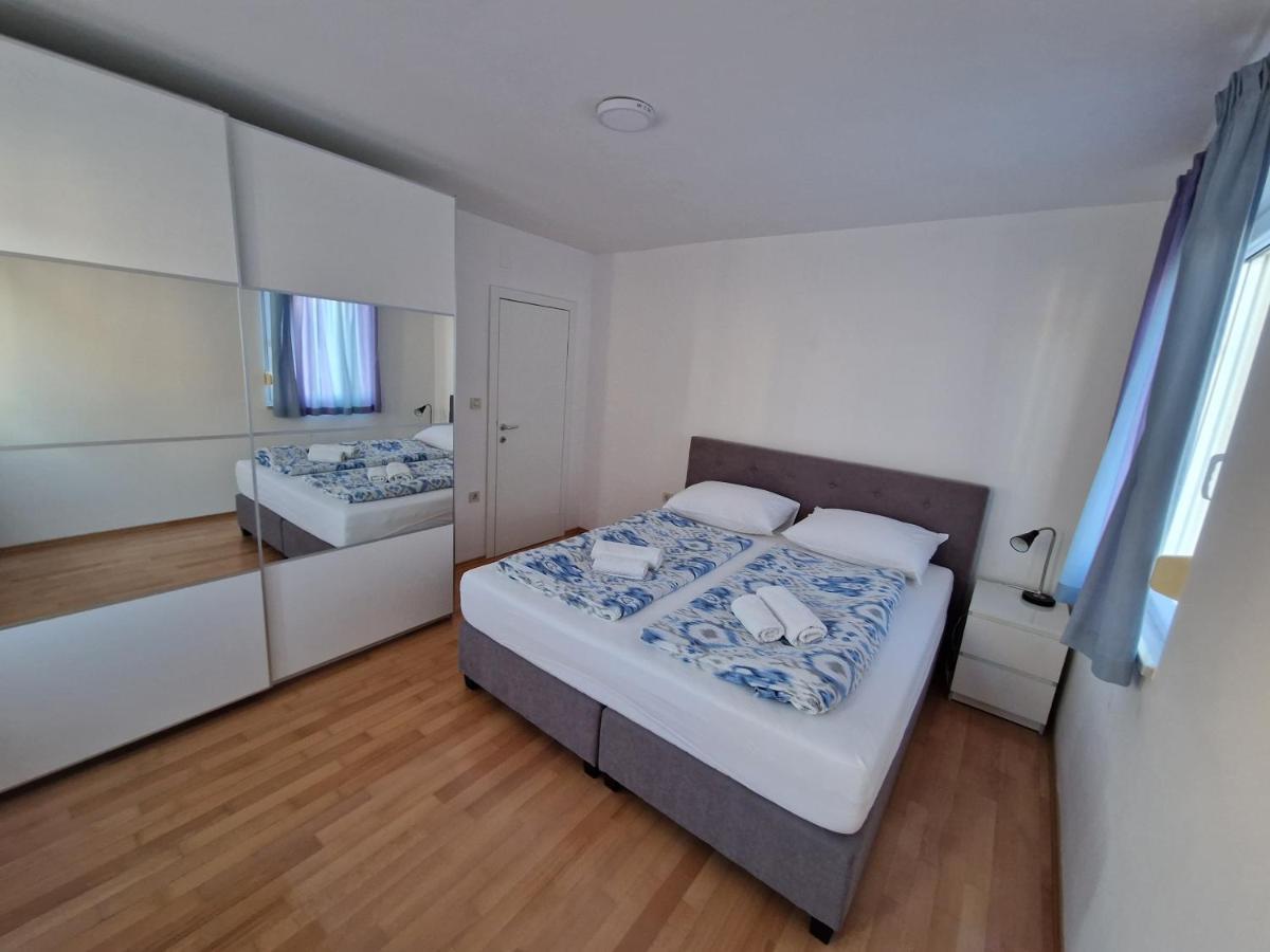 Apartments Vedran Punat Kültér fotó